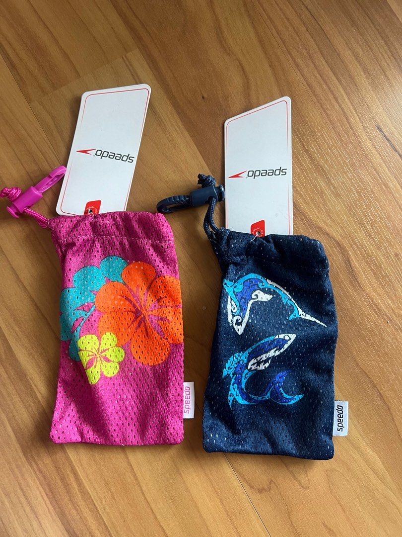 Speedo goggle pouch best sale