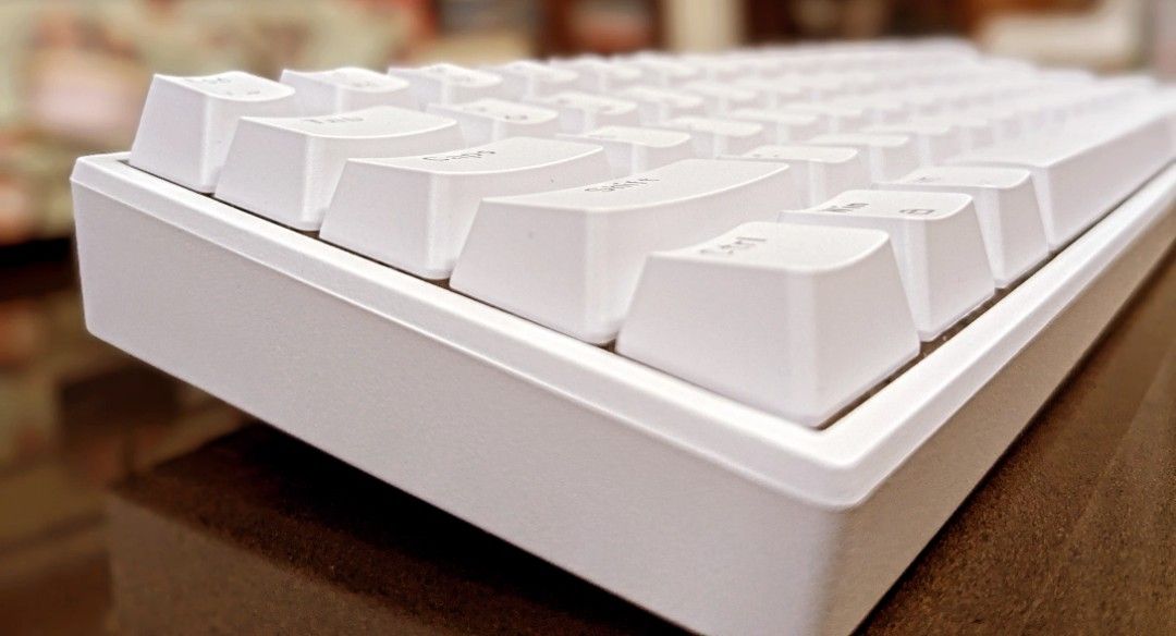SUPER CREAMY keyboards best for fast typing and fps gaming. rk61/gk61
