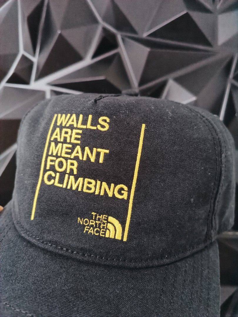 THE NORTH FACE (WALLS ARE MEANT FOR CLIMBING), Men's Fashion, Watches