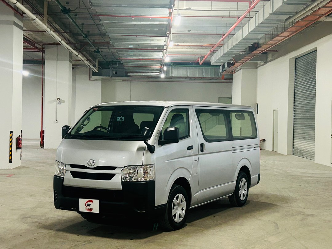 toyota-hiace-2-0a-petrol-auto-cars-commercial-vehicles-used-on-carousell