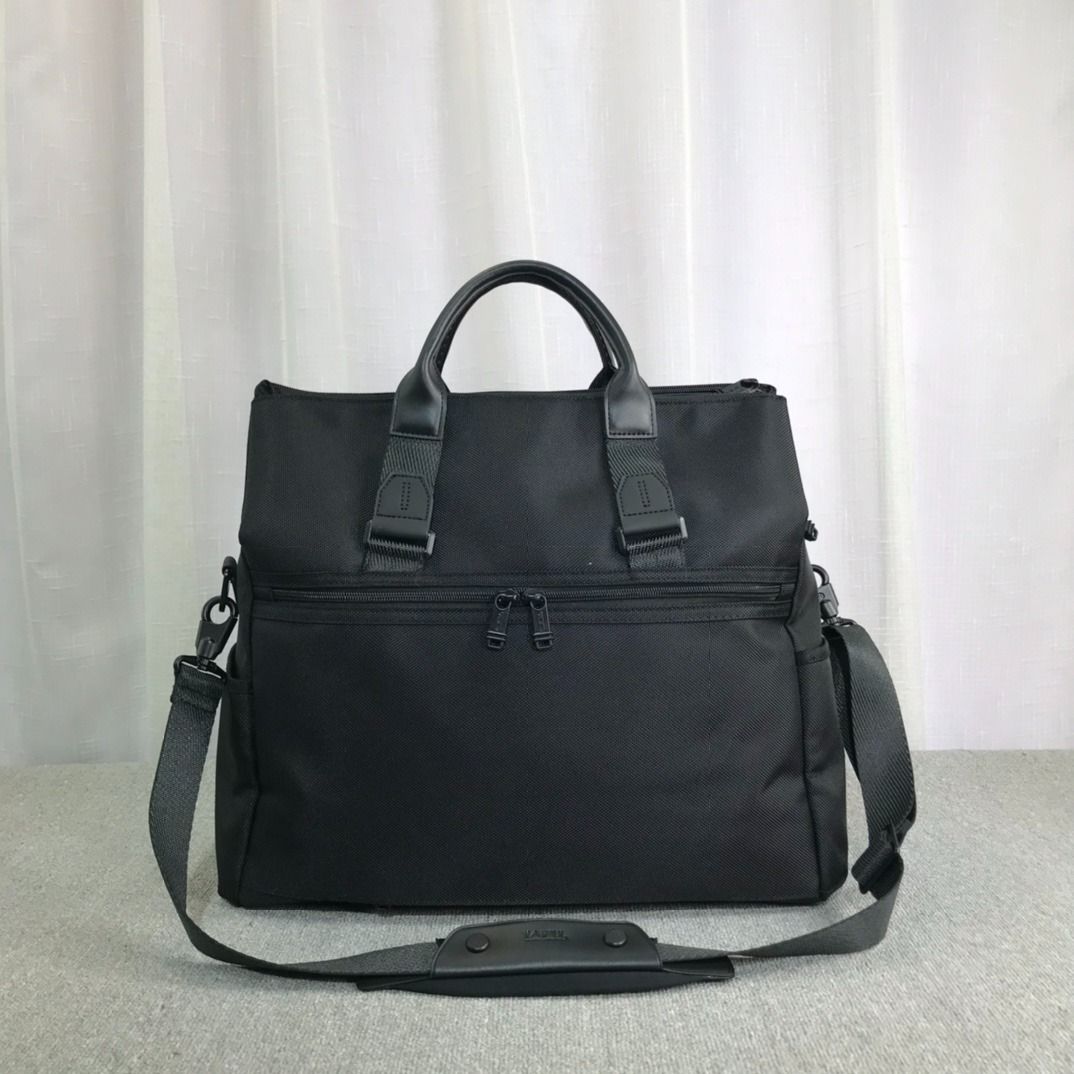 Tumi irwin duffel best sale