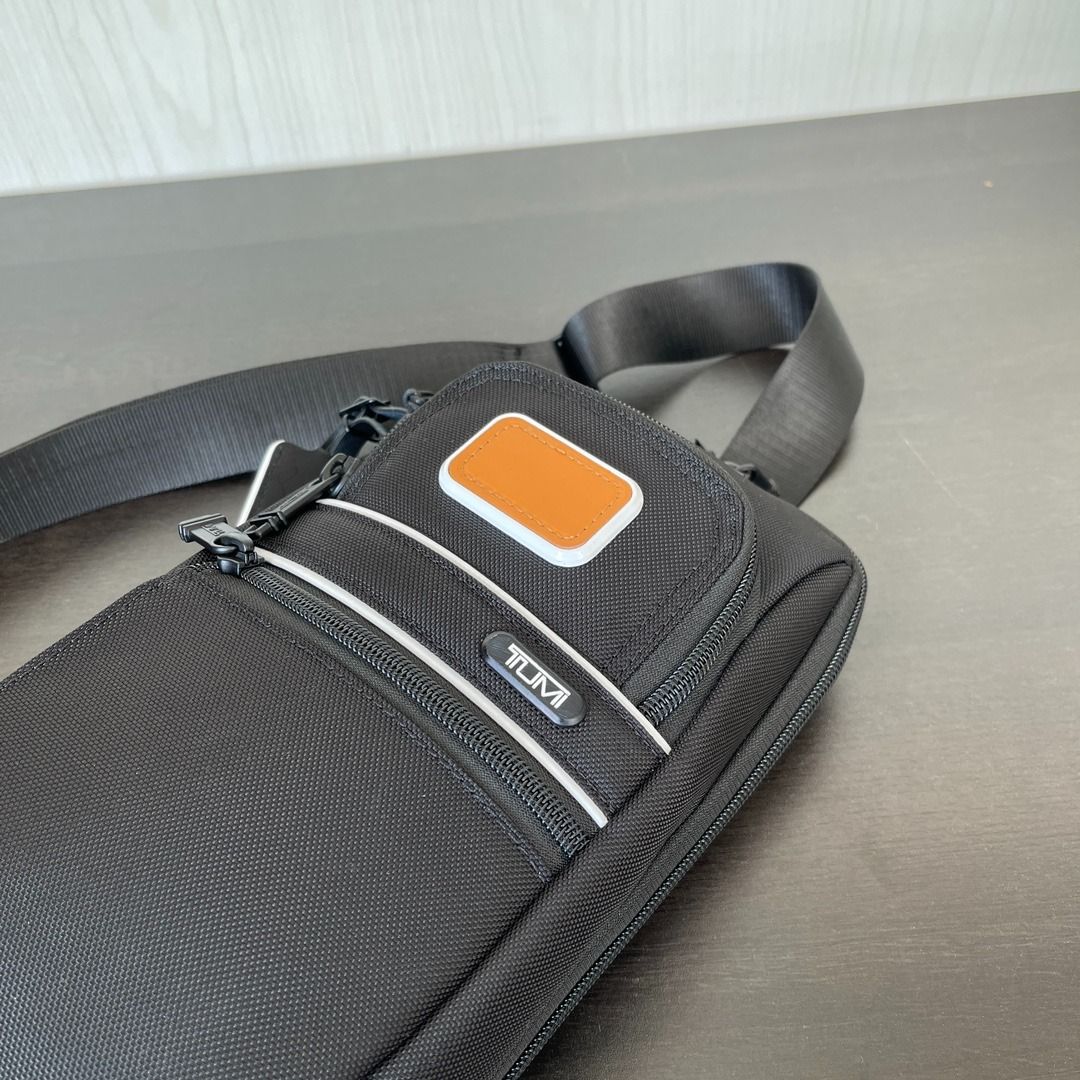 TUMI Compact Sling, Men's Fashion, Bags, Sling Bags on Carousell