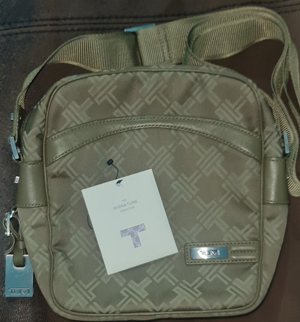 TUMI Luxury Bag, Men's Fashion, Bags, Sling Bags on Carousell