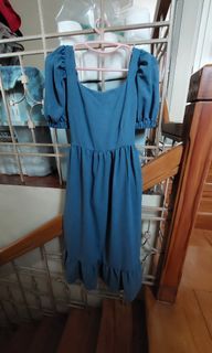 Twill Cavern blue linen puff sleeve dress