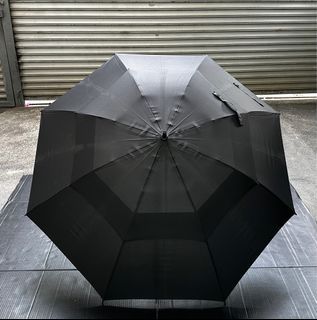 Sports Umbrella, Golf Umbrella with Handle Flashlight, Black