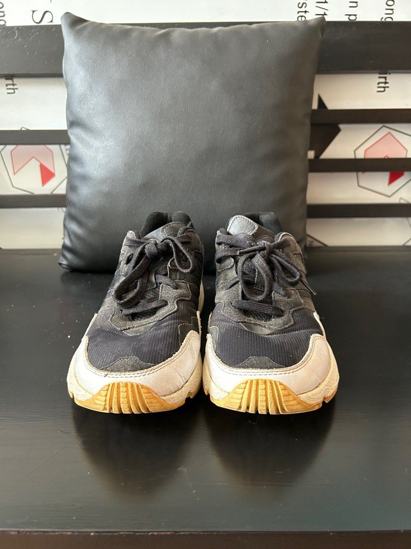 Adidas yung continental 8 discount
