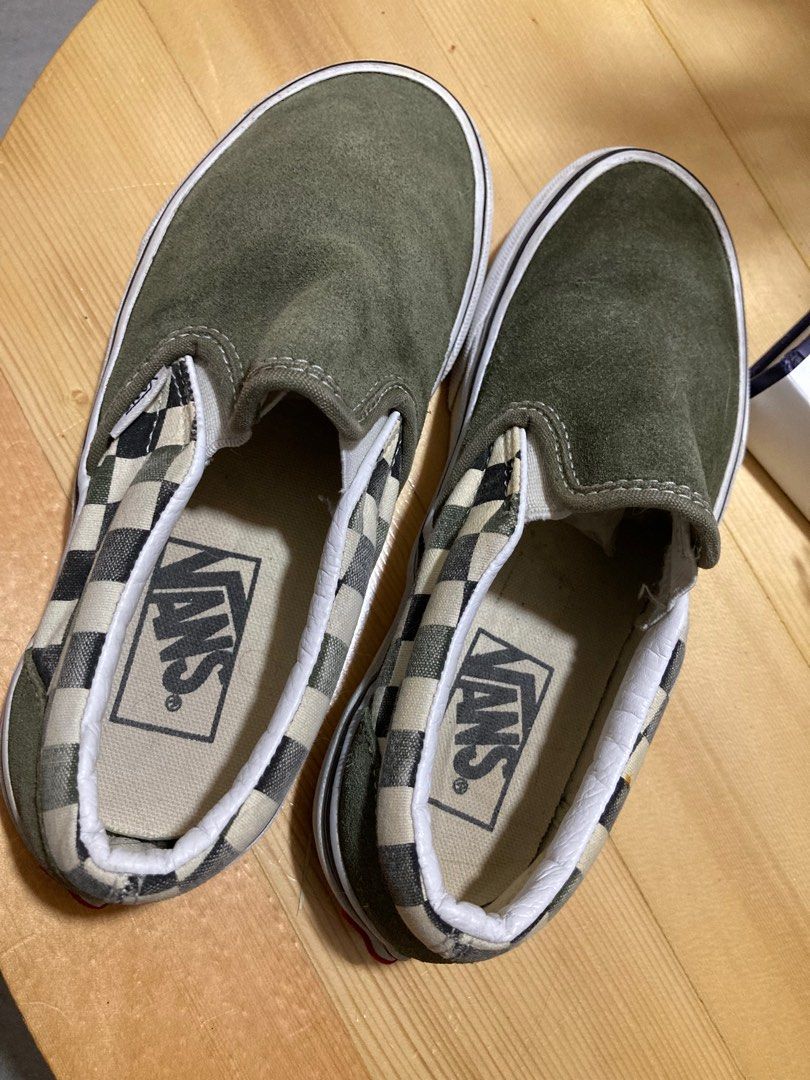 Vans classic slip on size 4 hotsell