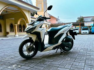 (Kategori: ) berada di . Dikirim oleh eilleithia (ID iklan 1270016430, Gambar 1). Deskripsi: .