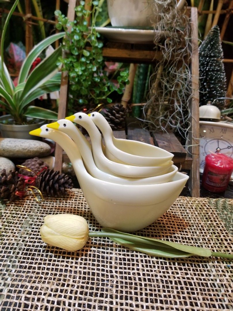 Geese Stacking Measuring Cups