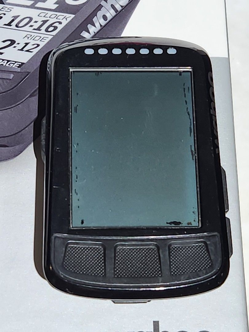 Wahoo elemnt bolt blank screen sales