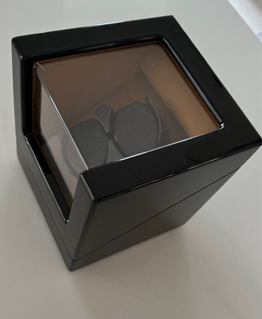 Watch Winder Battery Operated, Men's Fashion, Watches & Accessories