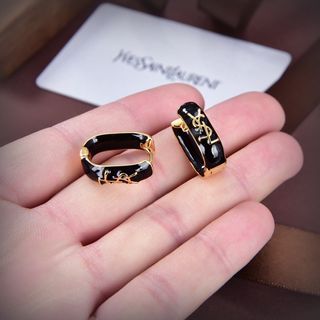 法國奢侈時裝品牌Yves Saint Laurent YSL黑色琺瑯字母耳環 代購服務