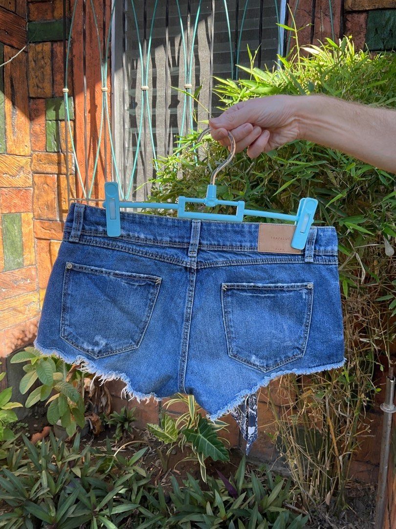 Zara trafaluc shorts on sale