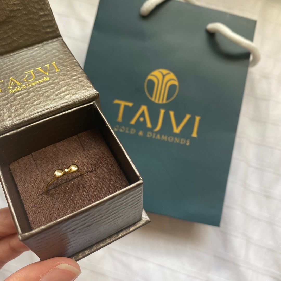 18k dubai gold Ring minimalist (Category: Rings) located in Binan City. Submitted by _0000 (Listing ID 1270224238, Image 2). Description: Bought in Dubai with tax receipt and grams indication. Brand new and 100% authentic Size: US6 selling for how much I got it for Minimalist and So dainty and pretty 🥺🤍 firm price non-negotiable.