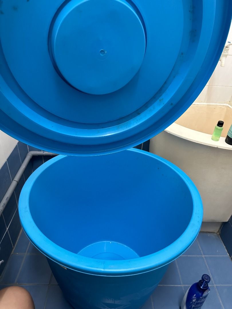 25 Gallons 94Liters Plastic Water Pail with cover and design