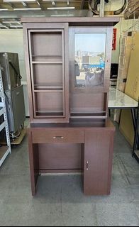 永達二手傢俱生活館／旋轉立鏡化妝桌／收納化妝桌／梳妝桌／化妝桌／鏡台桌／化妝台／梳妝台／化妝檯／梳妝台／胡桃鏡台