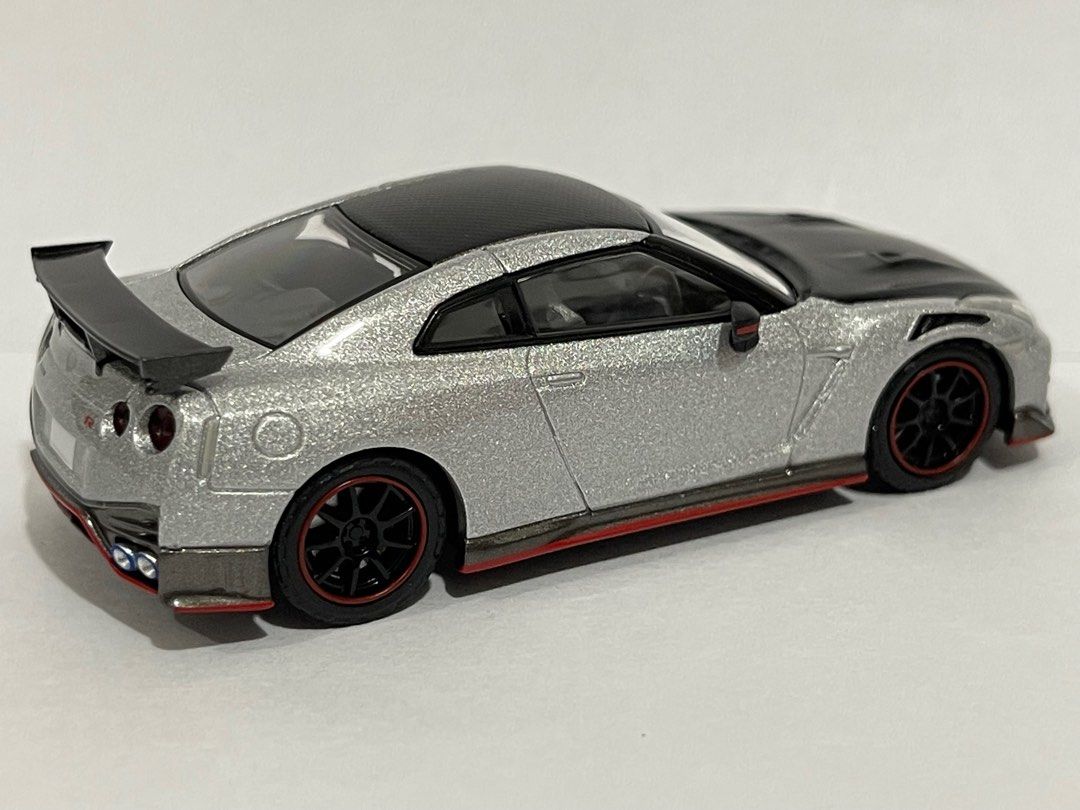 TOMICA LIMITED VINTAGE Neo Tomytec LV-N217b Nissan GT-R R35 Nismo modèle 2020 EUR 43,37 TOMICA LIMITED VINTAGE Neo Tomytec LV-N217b Nissan GT-R R35 Nismo modèle 2020 EUR 43,37