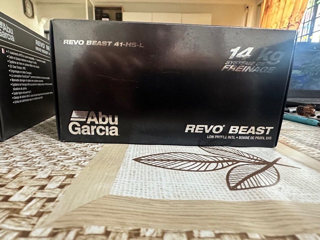 Abu Garcia REVO4 BEAST 41 HS Revo Beast Low Profile Baitcasting Reel