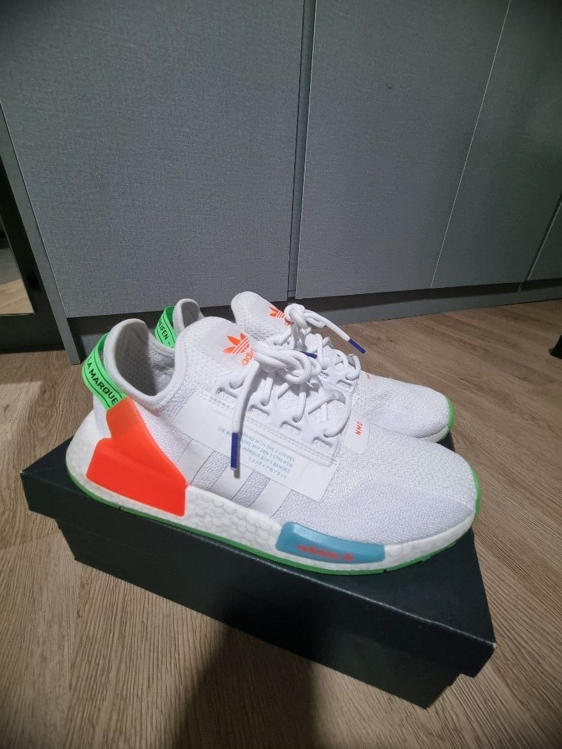 Adidas nmd glow in the dark hot sale