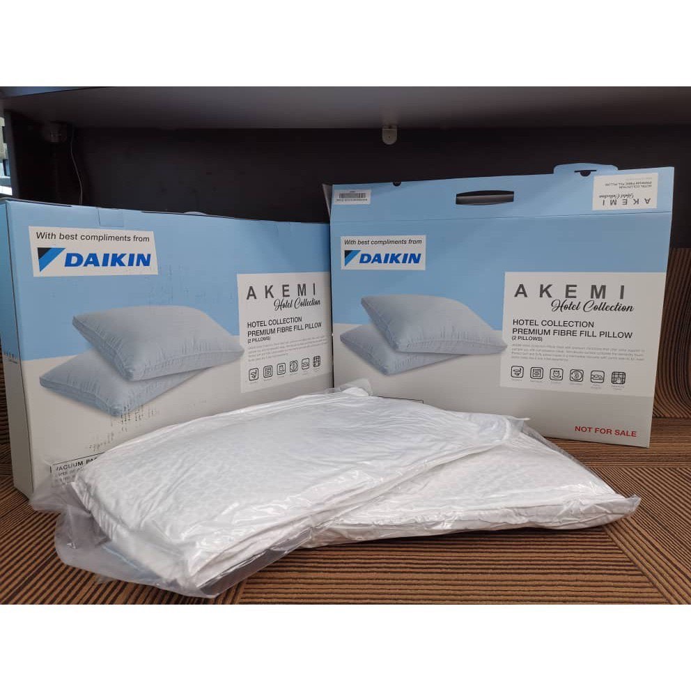 Akemi hotel shop collection pillow
