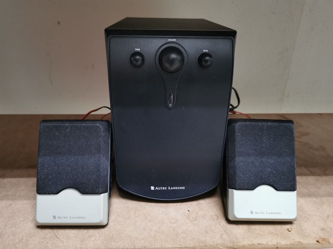 Altec shop lansing 121i
