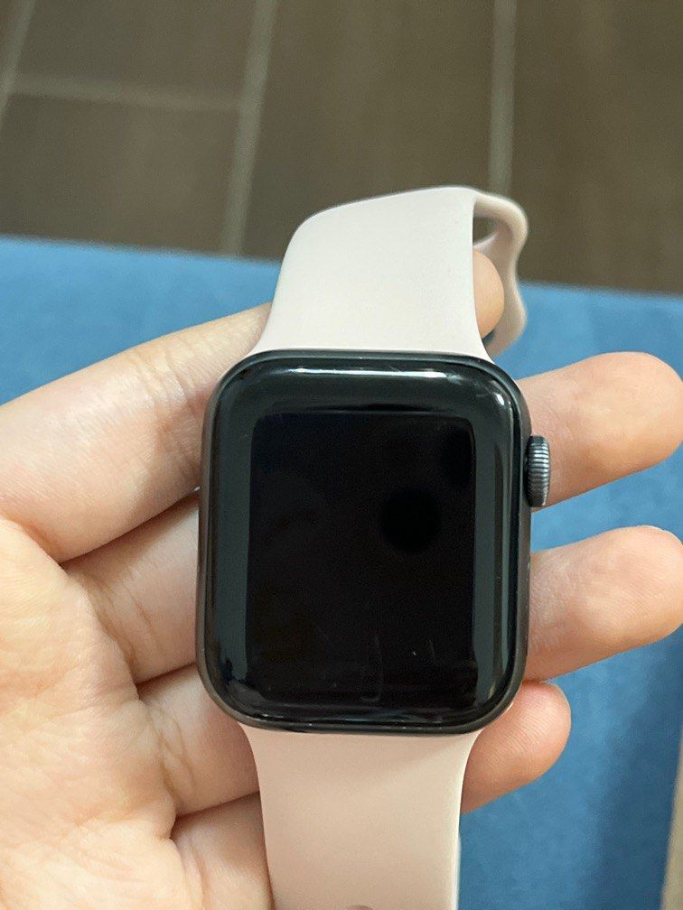 売れ筋】 Apple 本体 40mm Series5 Watch 腕時計(デジタル) - 51.83.115.93
