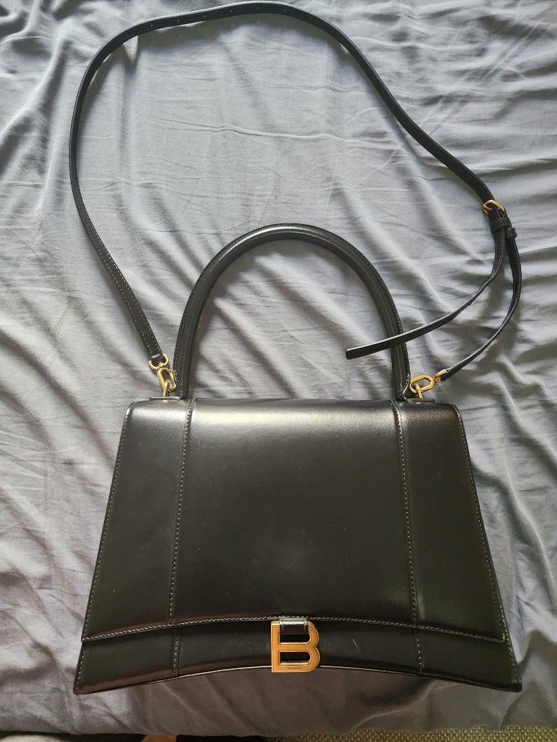 Balenciaga hotsell hourglass m