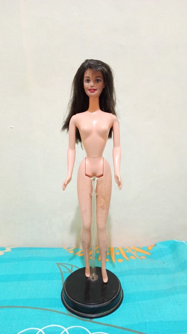 Barbie Vintage Shani body type
