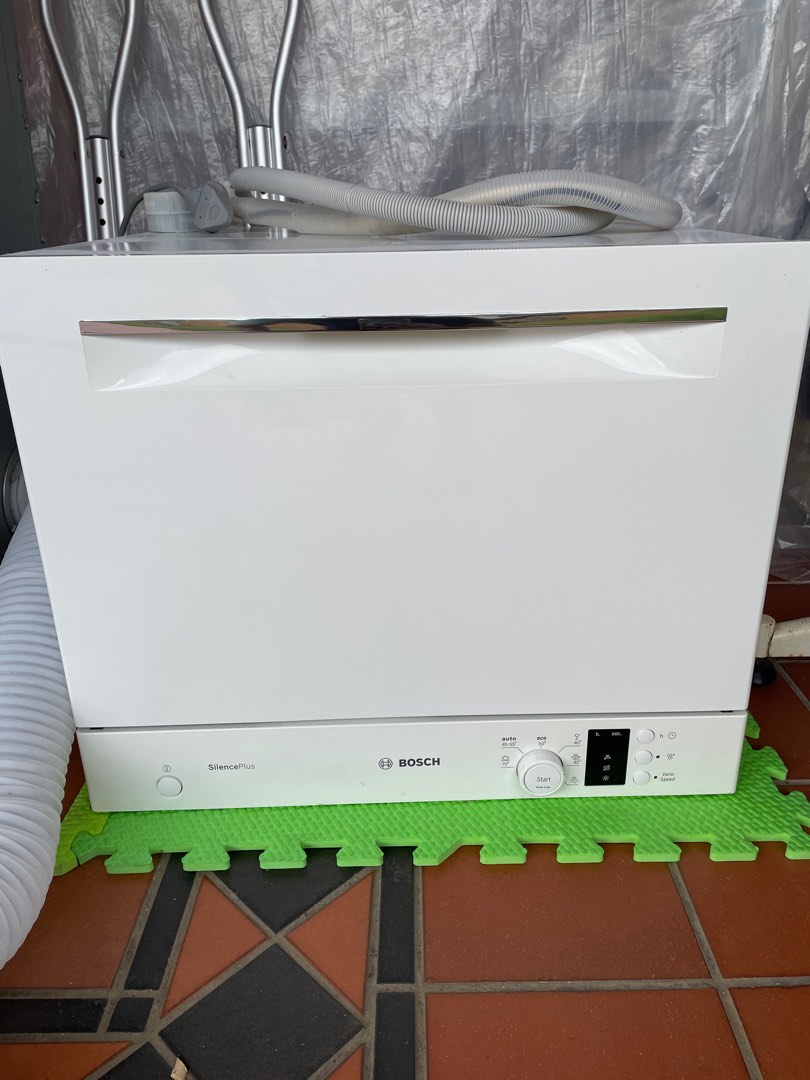 Bosch table top dishwasher, TV & Home Appliances, Kitchen Appliances