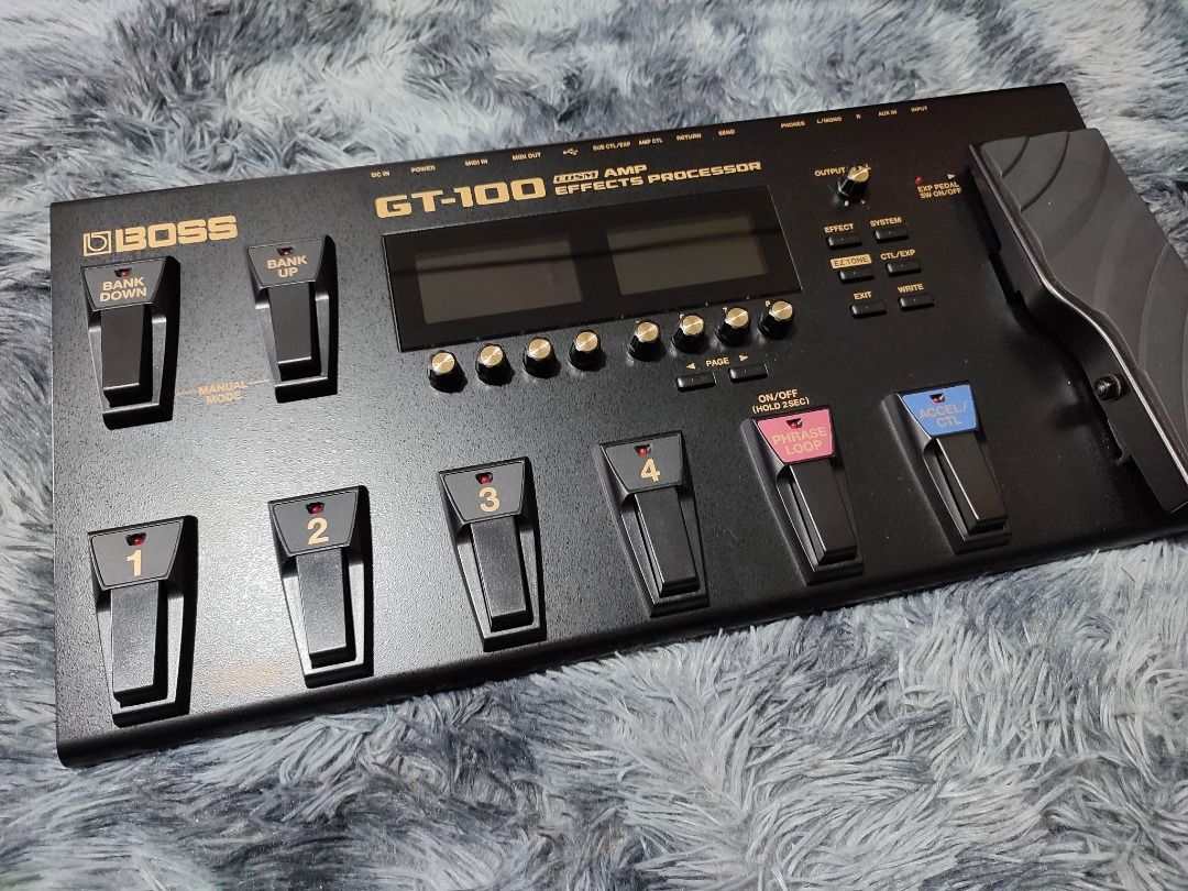 Boss GT100 Guitar Multieffects Pedal, Hobbies & Toys, Music & Media