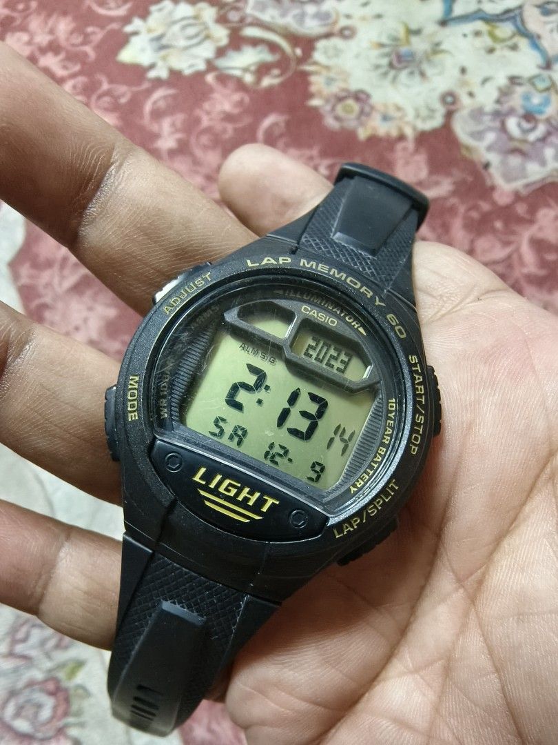 casio w734 Luxury Watches on Carousell