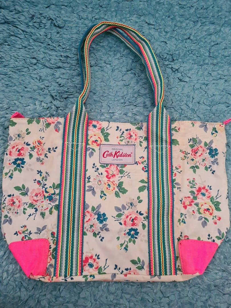 Cath kidston hotsell bag london