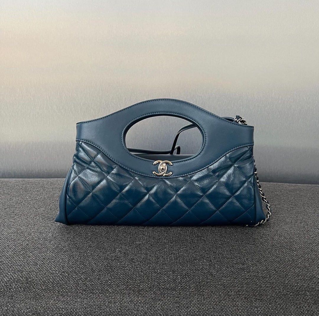 Medium 2024 31 tote
