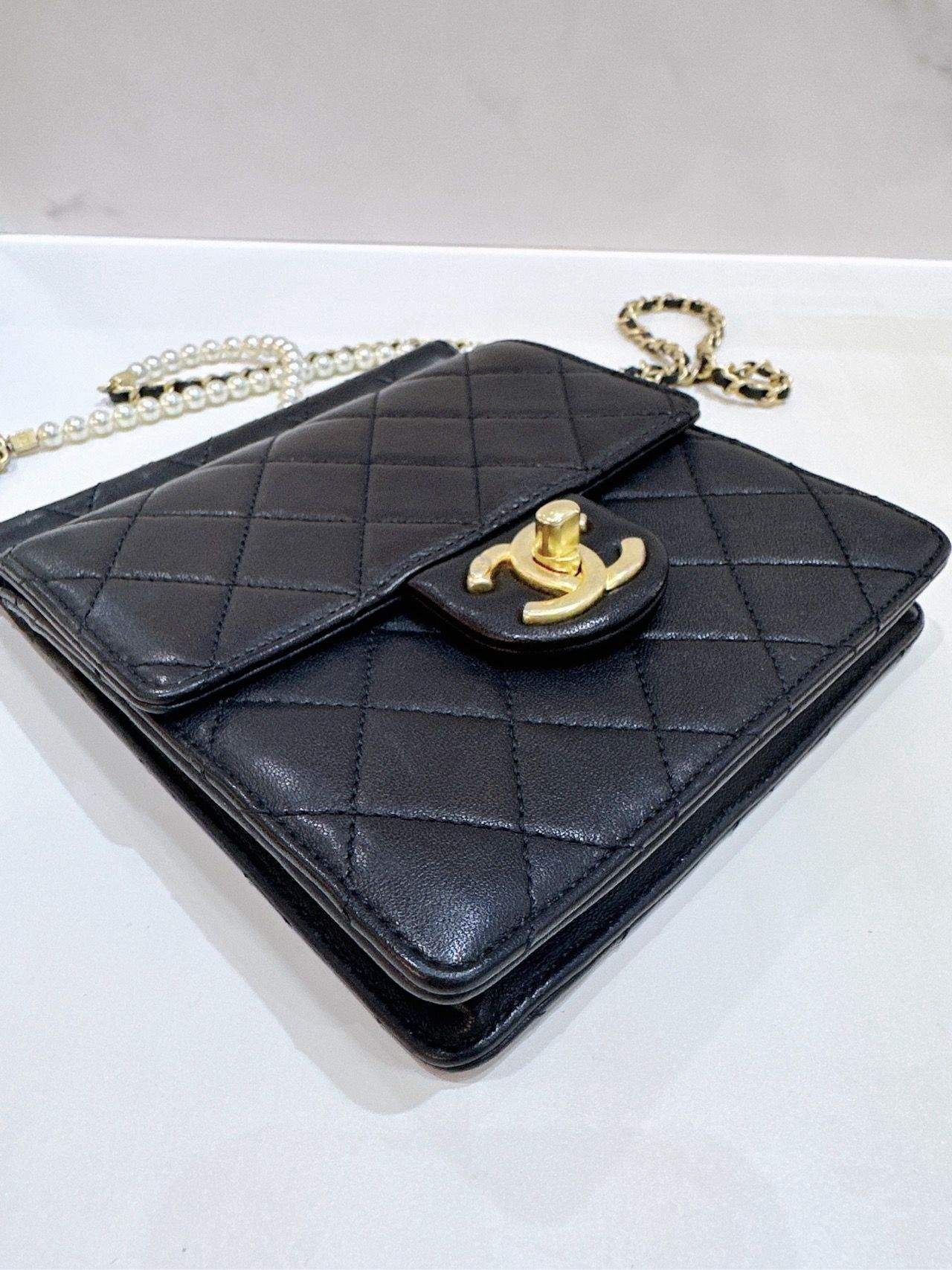 chanel cross body