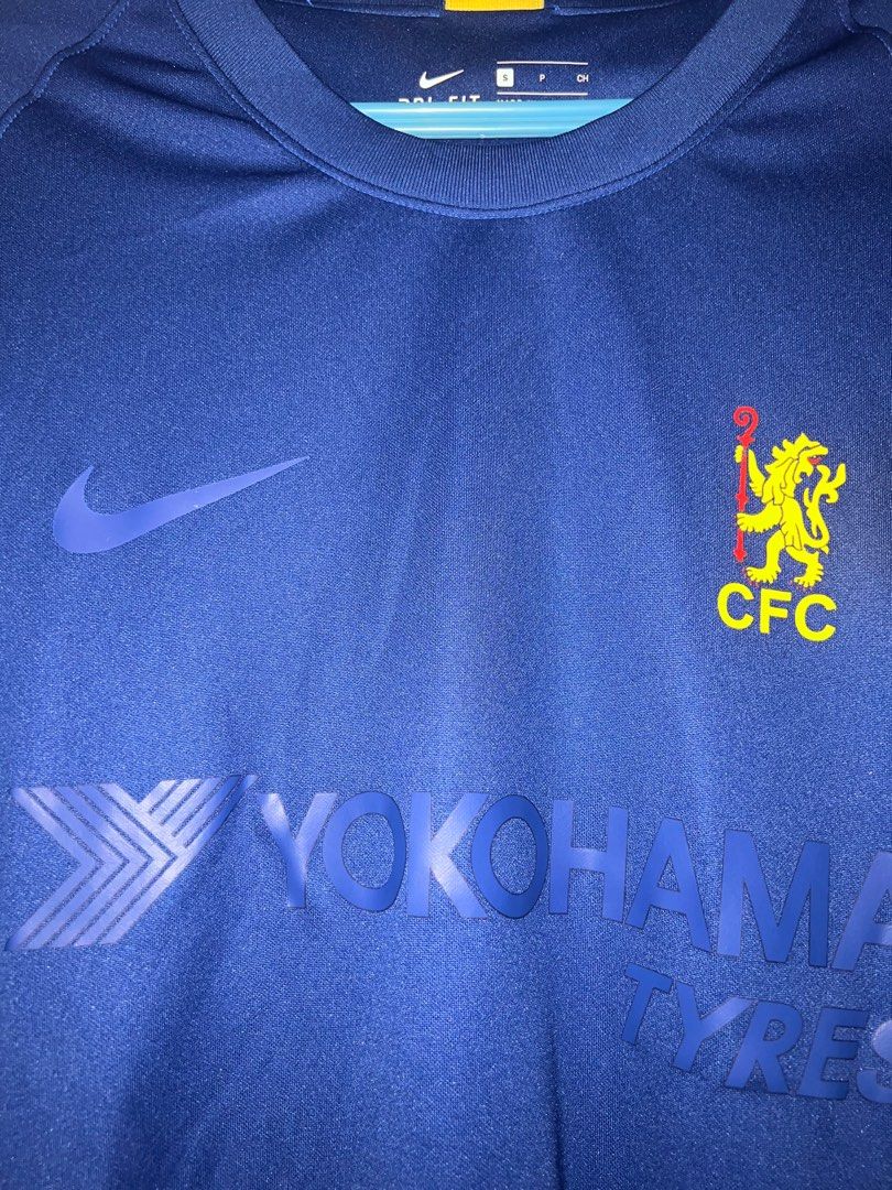 Chelsea FA cup 50th football jersey, Men's Fashion, Activewear on