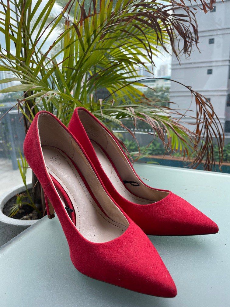 CHRISTMAS SALE 4 Red Stiletto Heels
