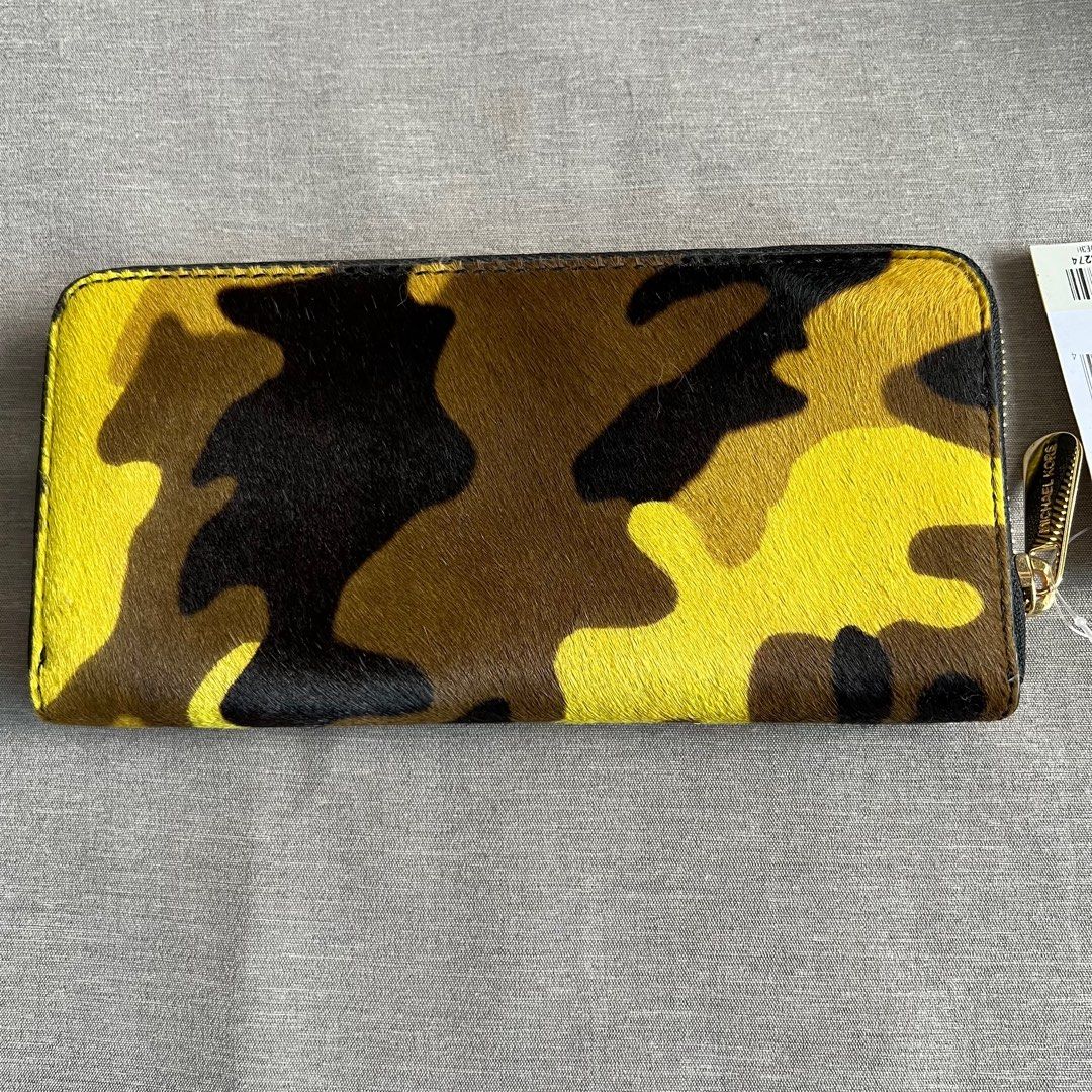 Michael kors wallet clearance hot sale