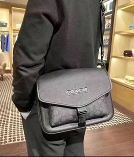 (Category: ) located in . Submitted by shinnywinnie.bag (Listing ID 1270229268, Image 1). Description: .