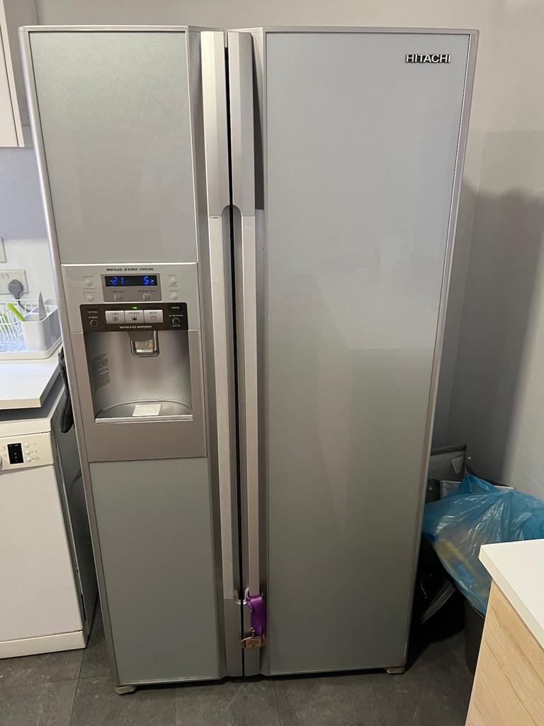 Double door fridge/freezer free pickup, TV & Home Appliances