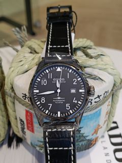 (Category: ) located in . Submitted by TimeMovement (Listing ID 1270176100, Image 1). Description: .