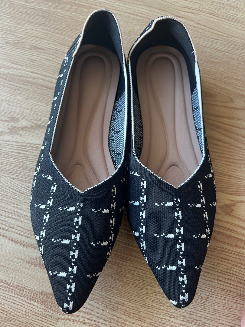 Flats size 40 Women s Fashion Footwear Flats on Carousell