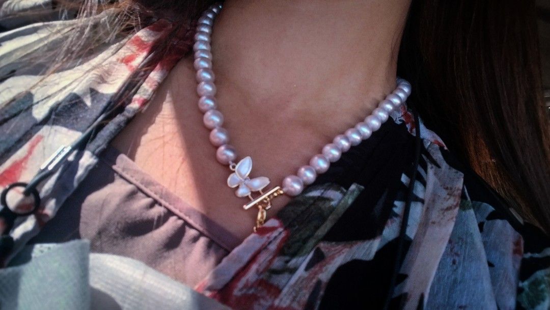 freshwater pearl necklace (Category: Necklaces) located in Taguig. Submitted by glaigee (Listing ID 1270216520, Image 1). Description: NEW YEAR'S SALE High-quality freshwater necklace you can never be wronged wearing these high-quality freshwater pearls as it has the appearance of South Sea pearls. Can be partnered with your regular South Sea pearl..