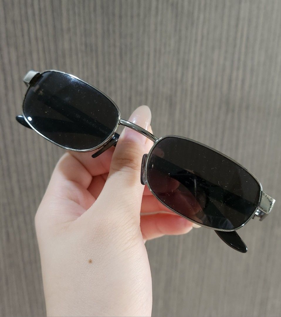 gucci black classic sunglasses