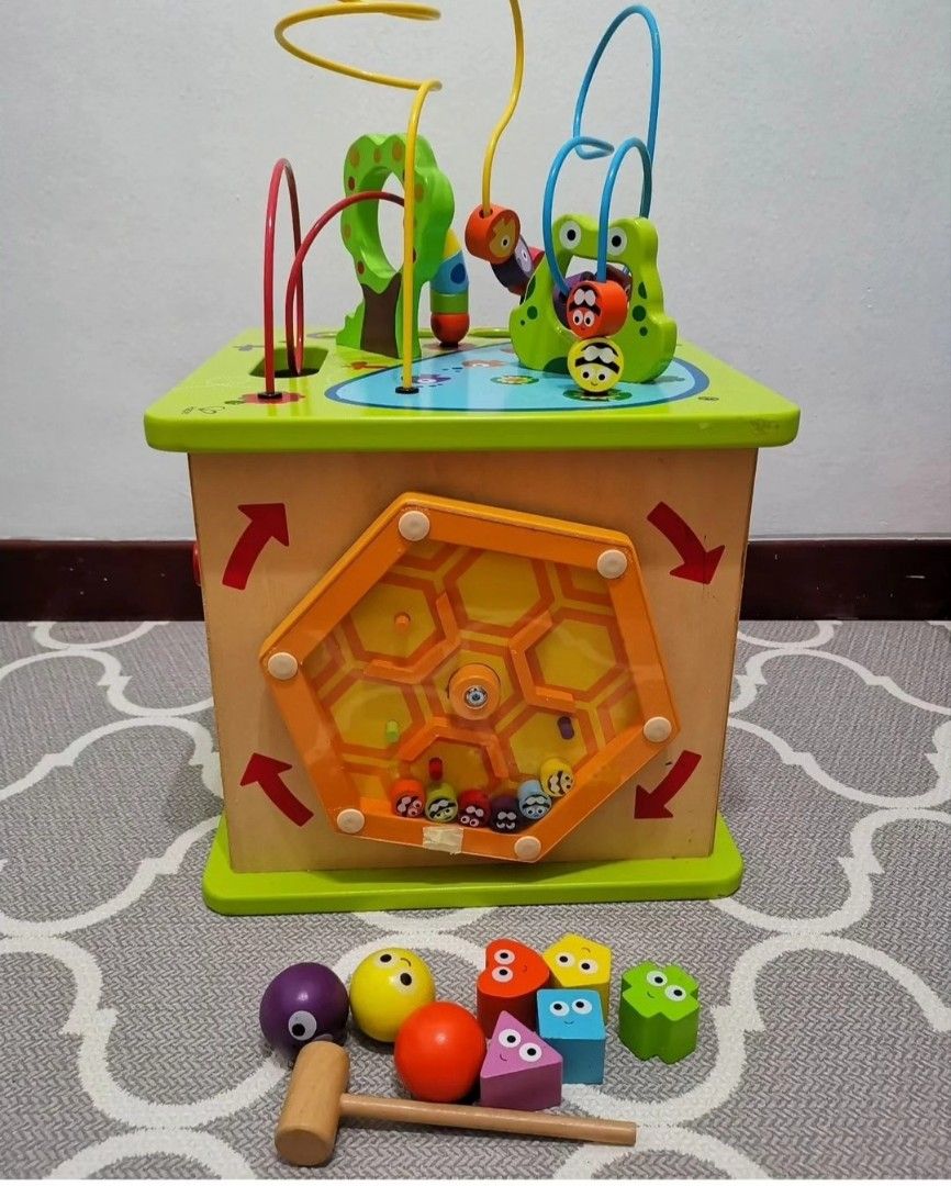 Hape Toys Country Critters Activity Cube Hobbies Toys Toys