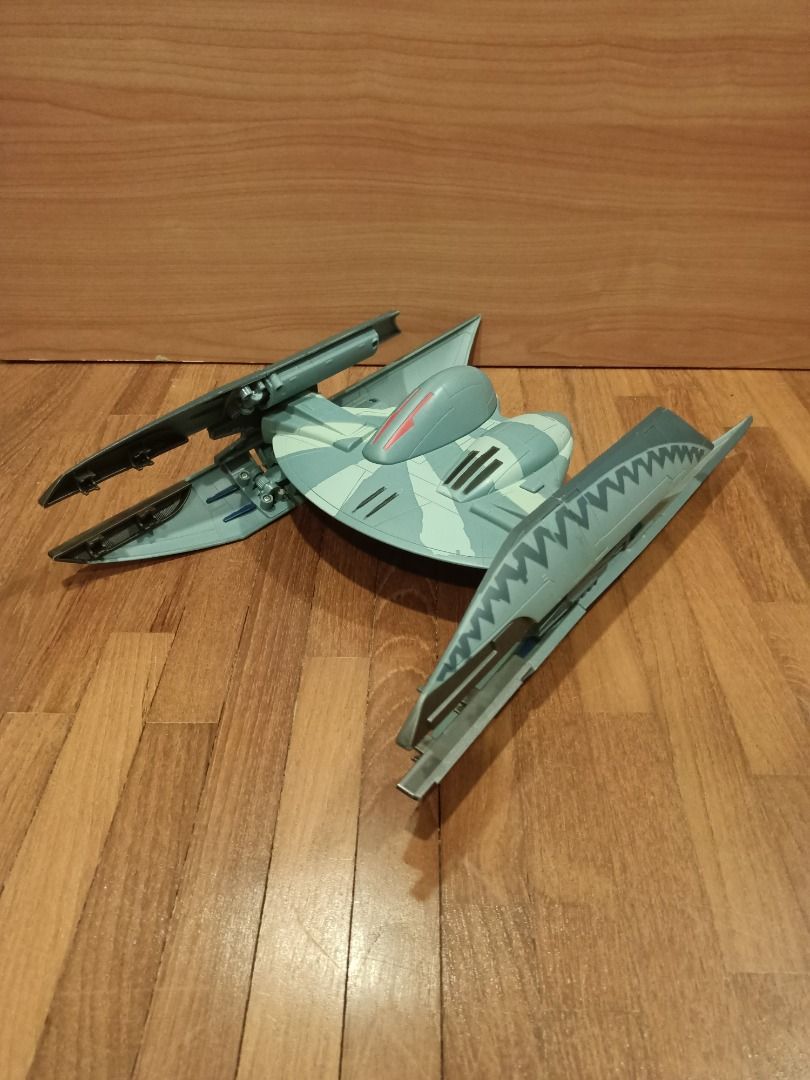 Hasbro Vulture Droid Bomber Variant Discontinued Hobbies