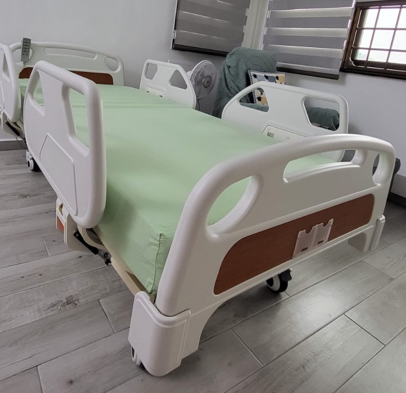 Hospital Bed, Furniture & Home Living, Furniture, Bed Frames