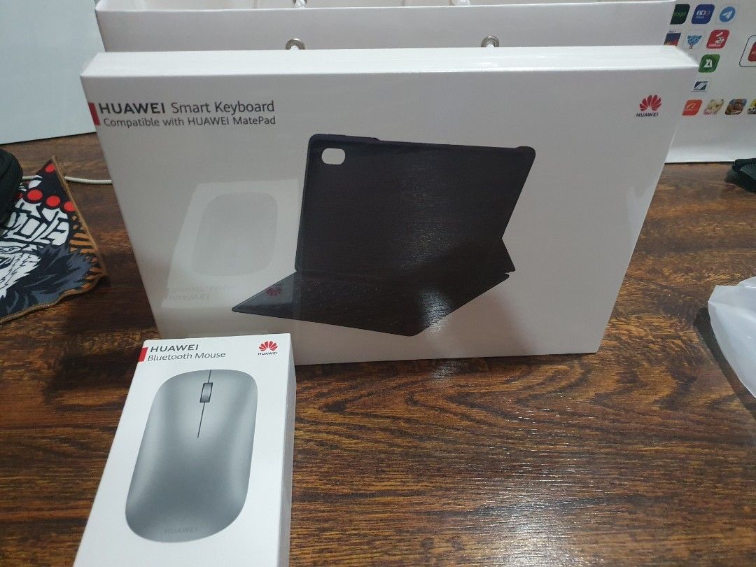 Huawei matepad 11 Accessories (Category: Android) located in Quezon City. Submitted by Oppachan (Listing ID 1270236528, Image 1). Description: Keyboard - 4000 Mouse - 500 pen nib and Charger(Use 2x for tab)- Free [All Negotiable especially the set] MOP - GCASH, THRU BDO Counter, METRO BANK.