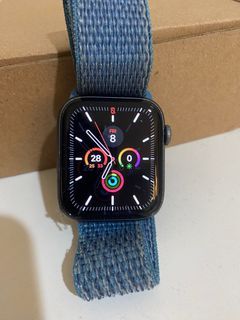 I Watch 4 - 44 MM
