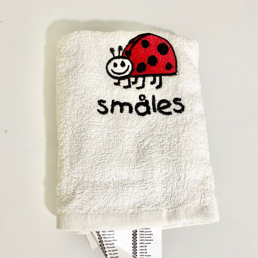 Ikea face towel 2025