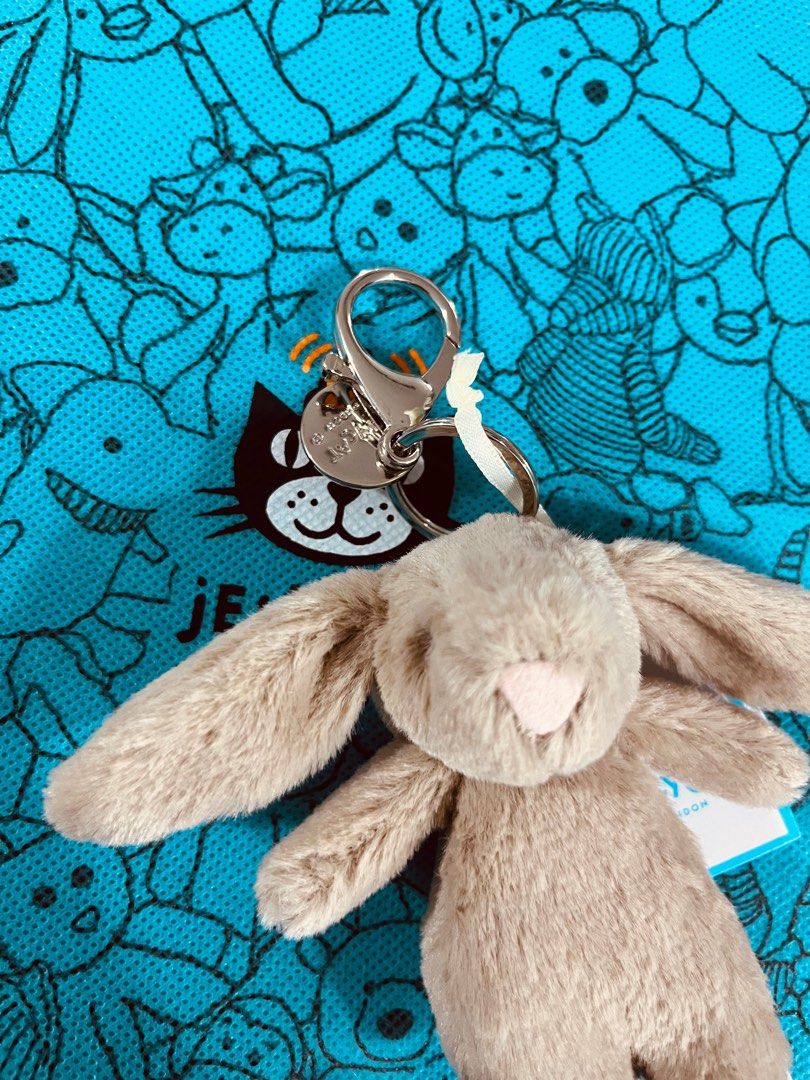 Jellycat bunny keychain, Hobbies & Toys, Toys & Games on Carousell